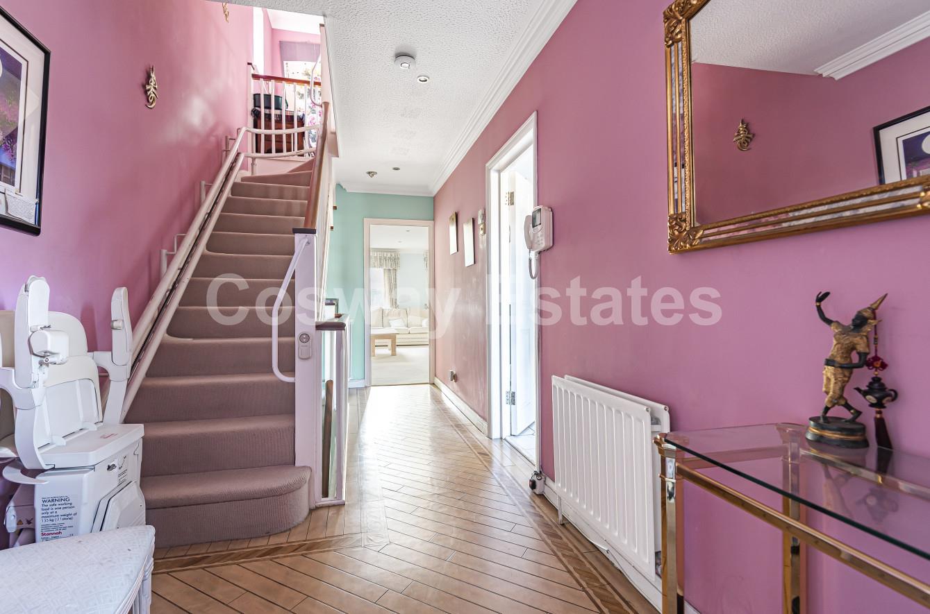 Newcombe Park, Mill Hill